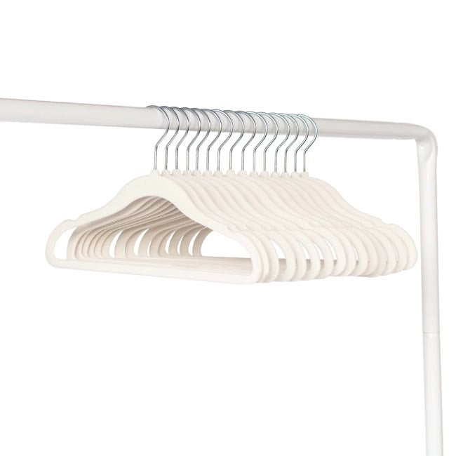 3 sprouts velvet non-slip hangers 15pk - cream