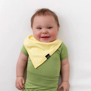 Kyte Baby Bib in Lilikoi
