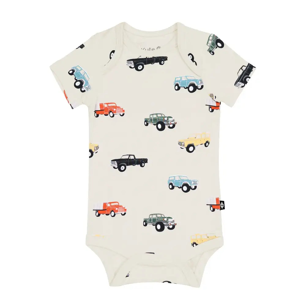 Kyte Baby Short Sleeve Bodysuit in Vintage Truck