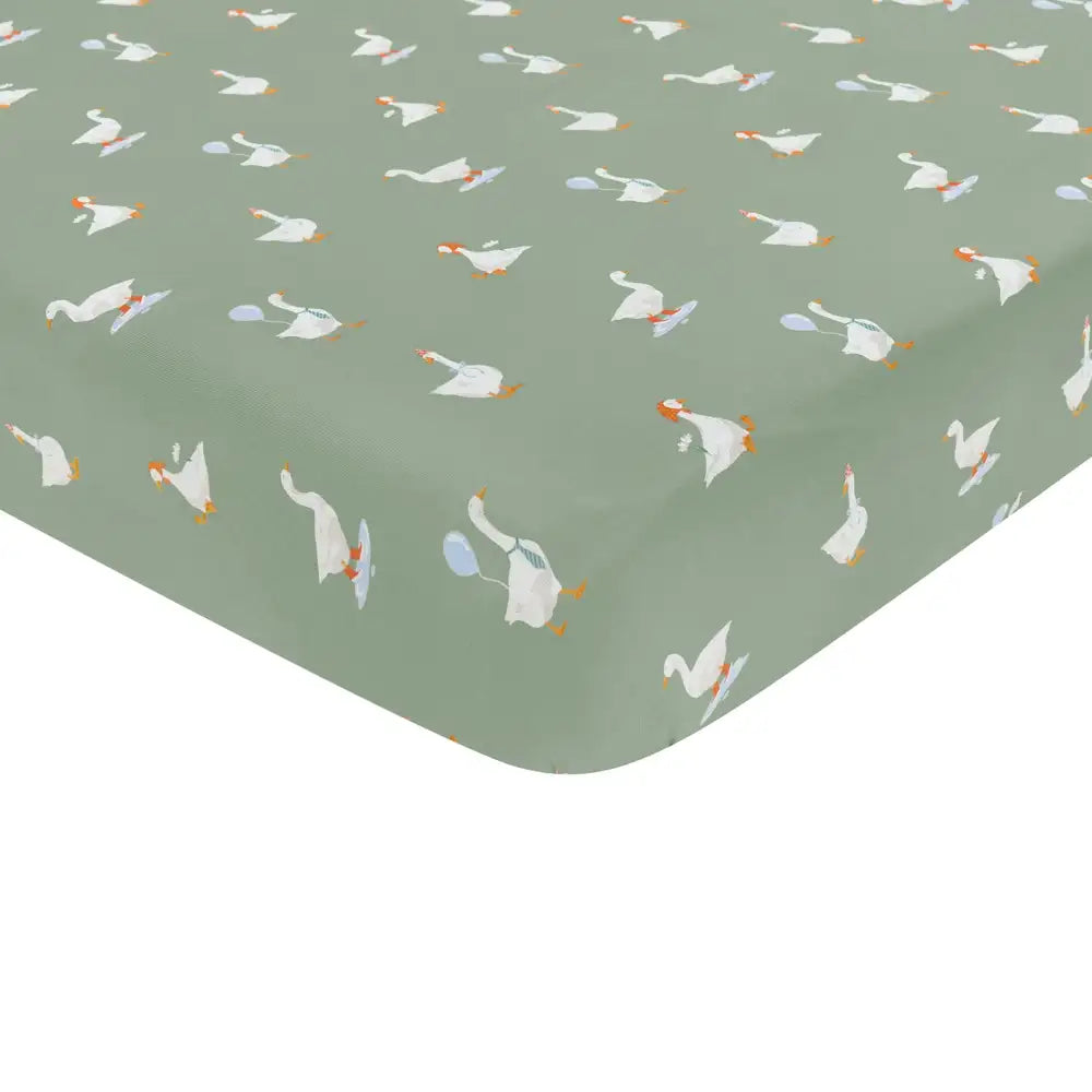 Kyte Baby Crib Sheet in Silly Goose