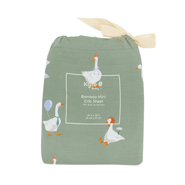 Kyte Baby Printed Crib Sheet - Whale