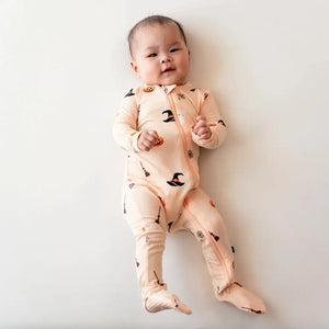 Kyte Baby Zippered Footie in Bewitched
