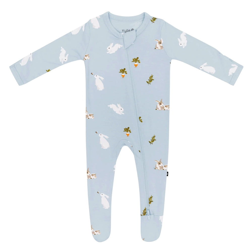 Kyte Baby Zippered Footie in Ice Rabbit