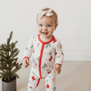 Kyte Baby Printed Snap Romper in Wnterberry