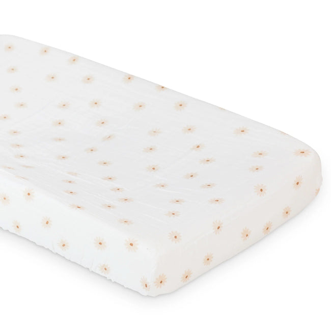 Lulujo Boho Change Pad Cover - Daisies