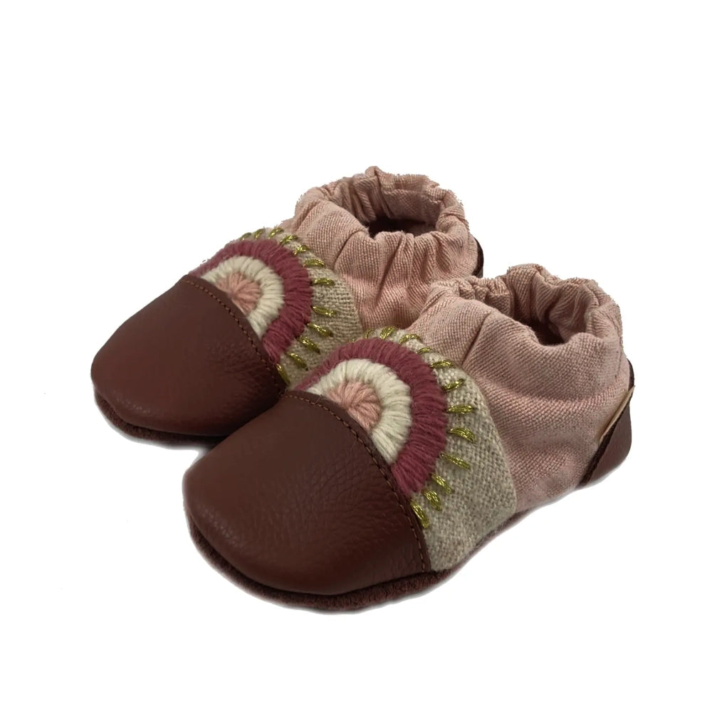 Nooks Designs Peggy's Cove Canvas Shoe