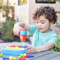educational insights design & drill bolt-it bucket