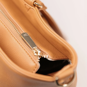 Little Unicorn Citywalk Tote - Cognac