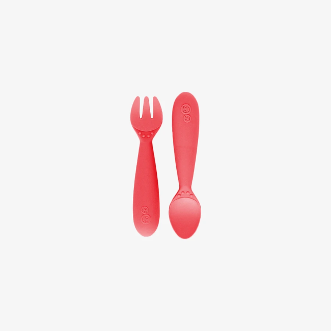 ezpz mini utensils fork + spoon - coral