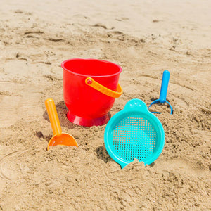 Hape Toys Beach Basics Set