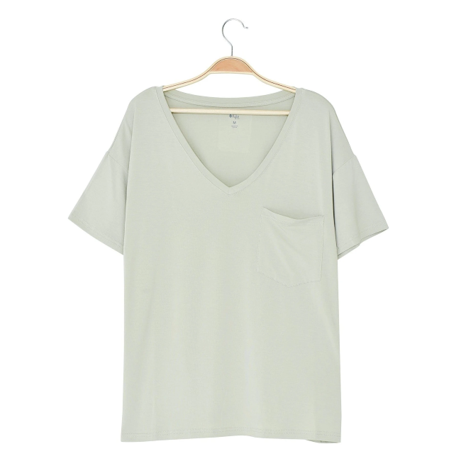 kyte mama relaxed fit v-neck in aloe