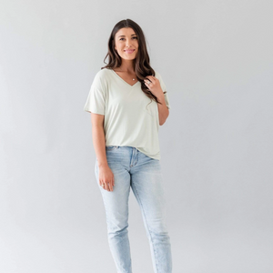 kyte mama relaxed fit v-neck in aloe