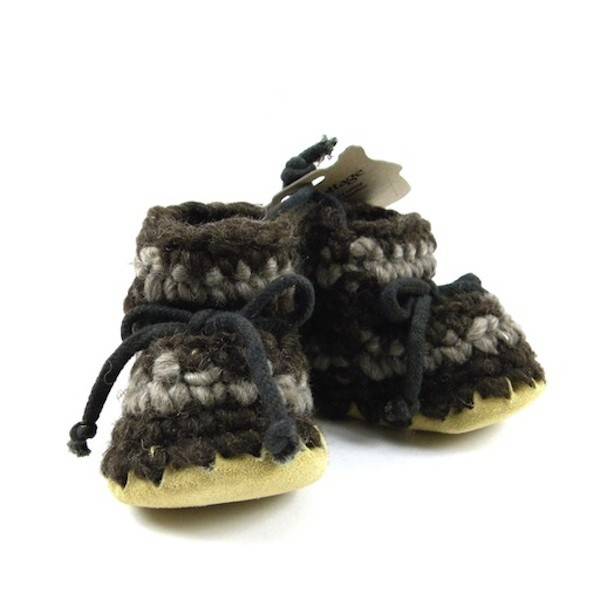 padraig cottage newborn & baby slippers - brown stripe