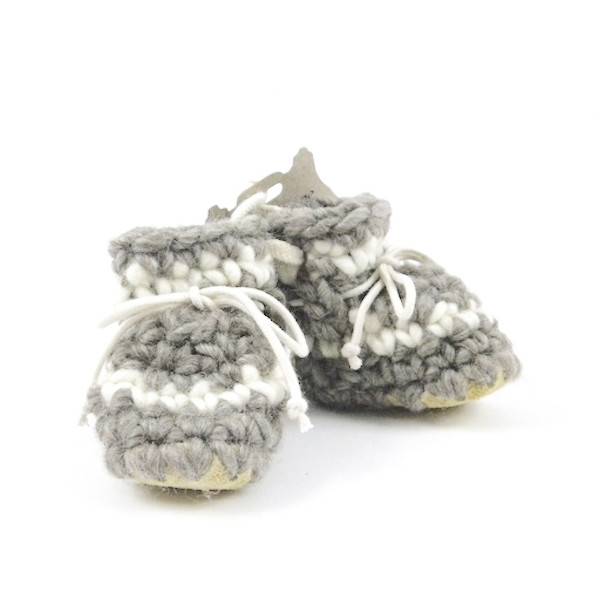 padraig cottage newborn & baby slippers - grey stripe