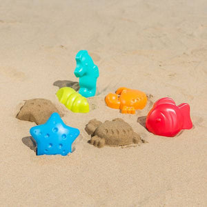 hape toys sea creatures sand molds